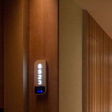 戶外用餐區休閑椅設計與桌椅搭配：打造愜意與自然融合的戶外用餐體驗